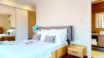 Contemporary Seafront Villa with Two Pools Primošten