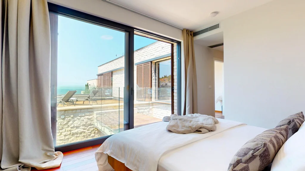 Contemporary Seafront Villa with Two Pools Primošten