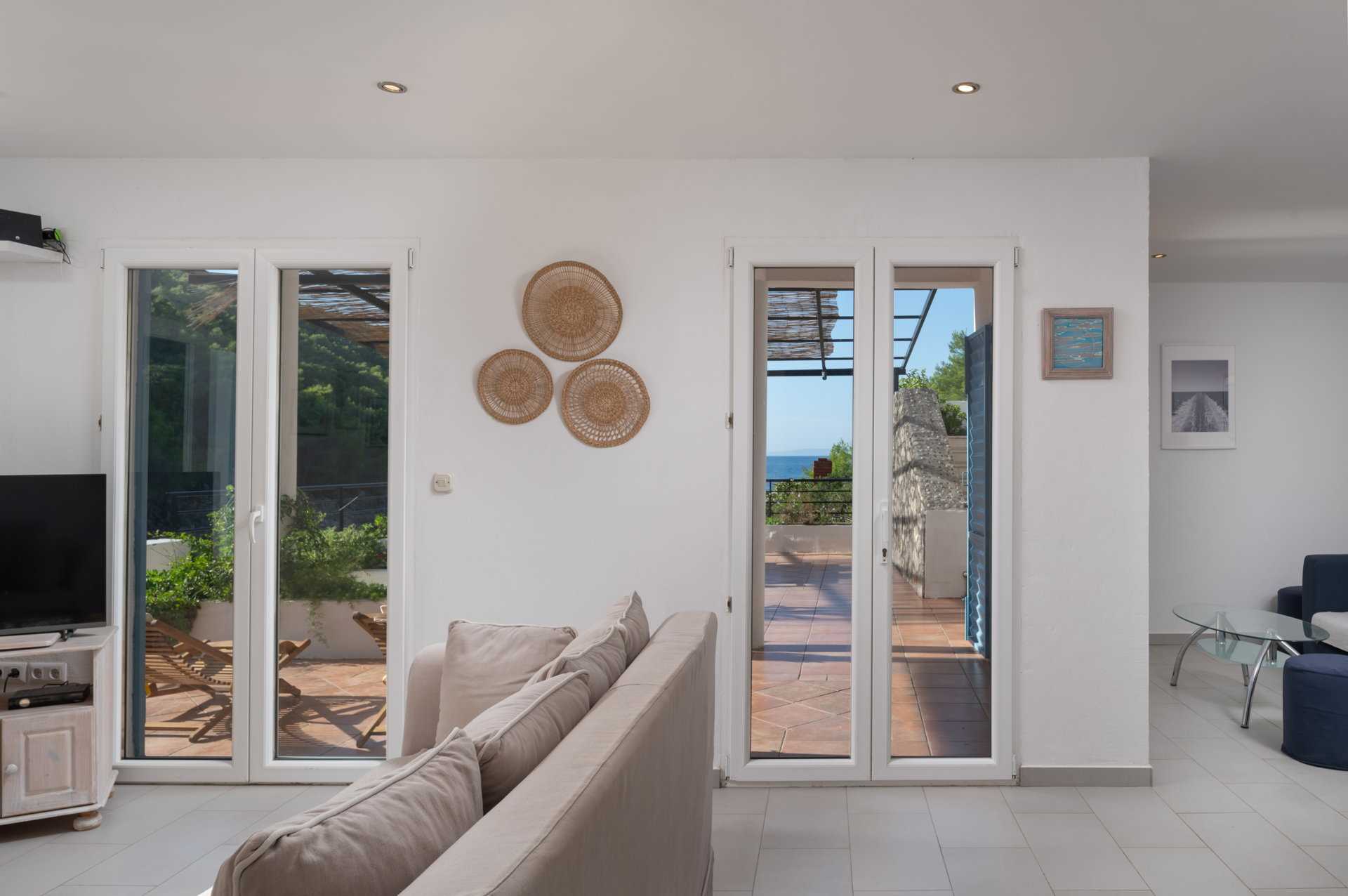 Beachfront Villa High Fly with Pool