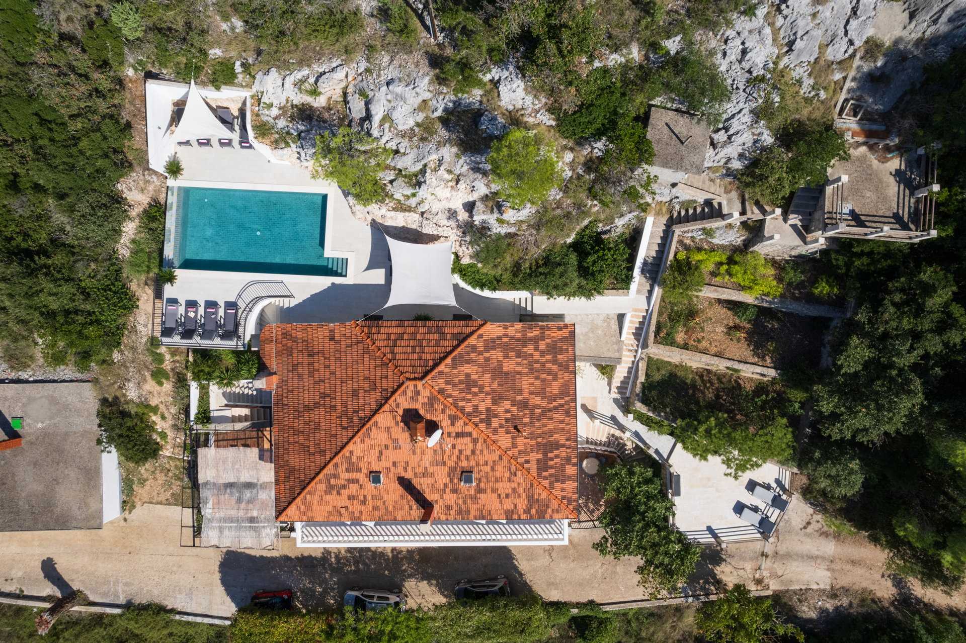 Beachfront Villa High Fly with Pool