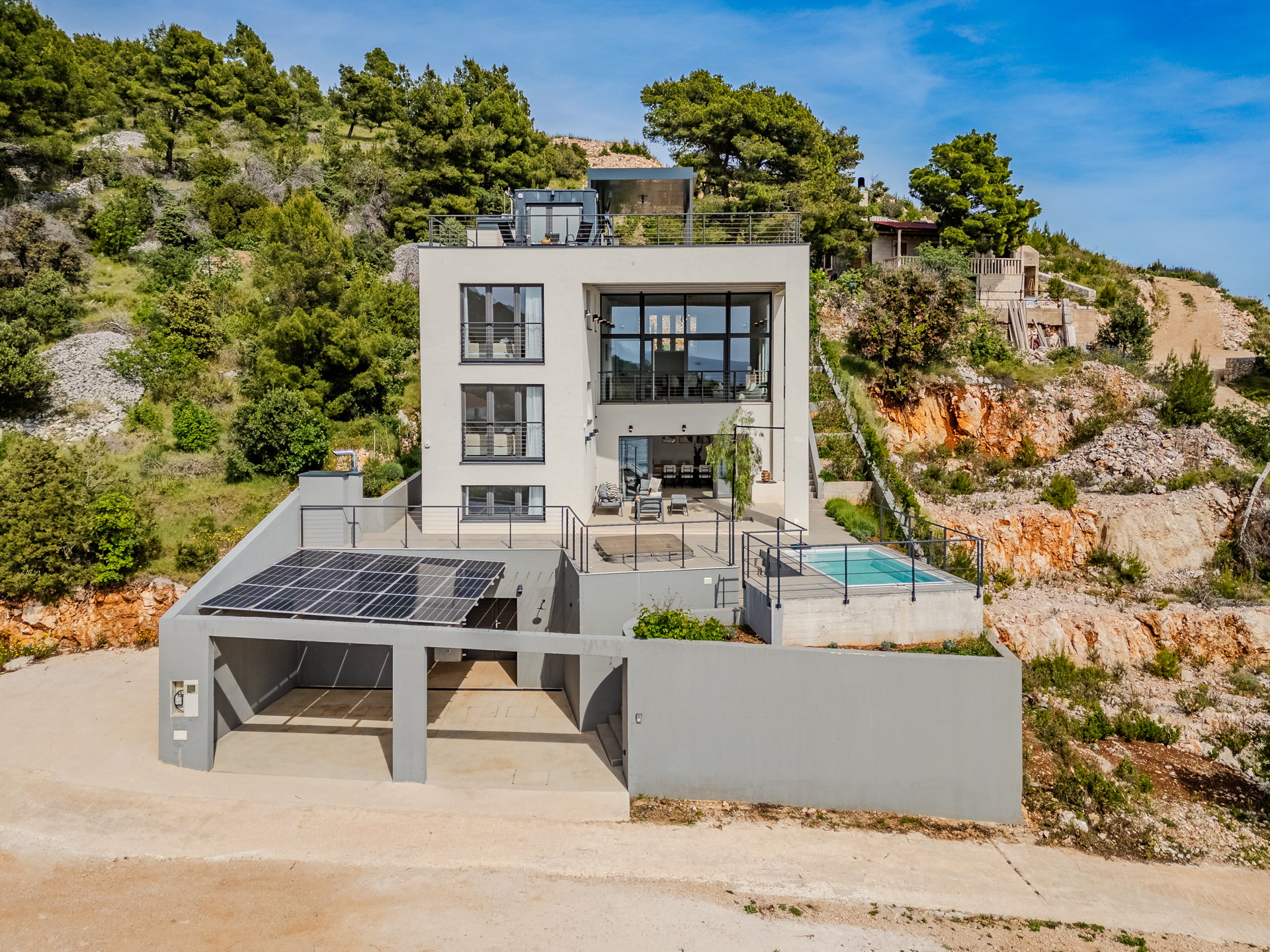 Villa Amorpha with Pool