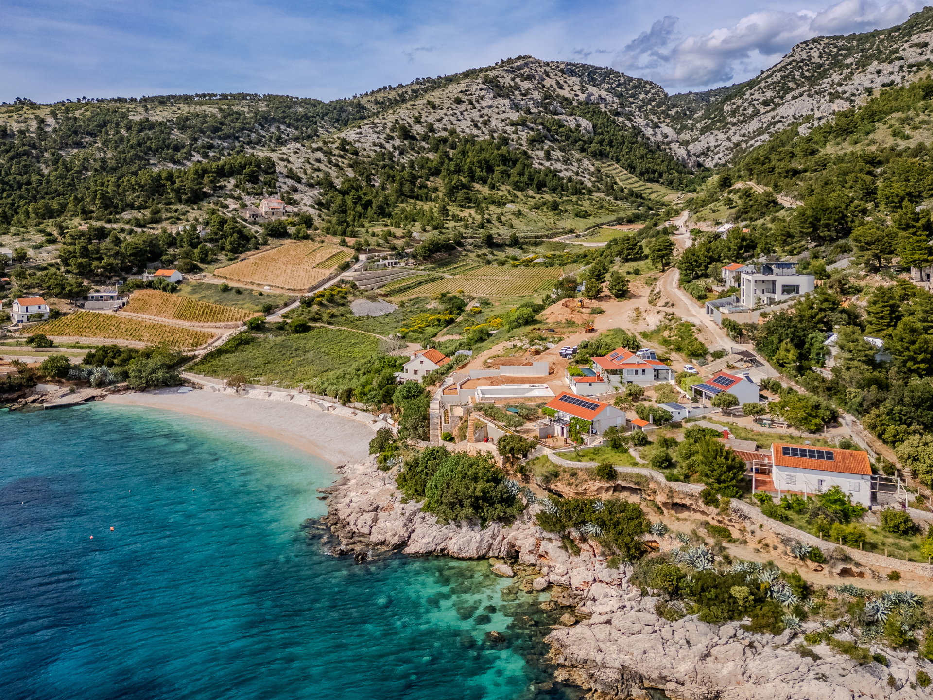 Villa Amorpha with Pool