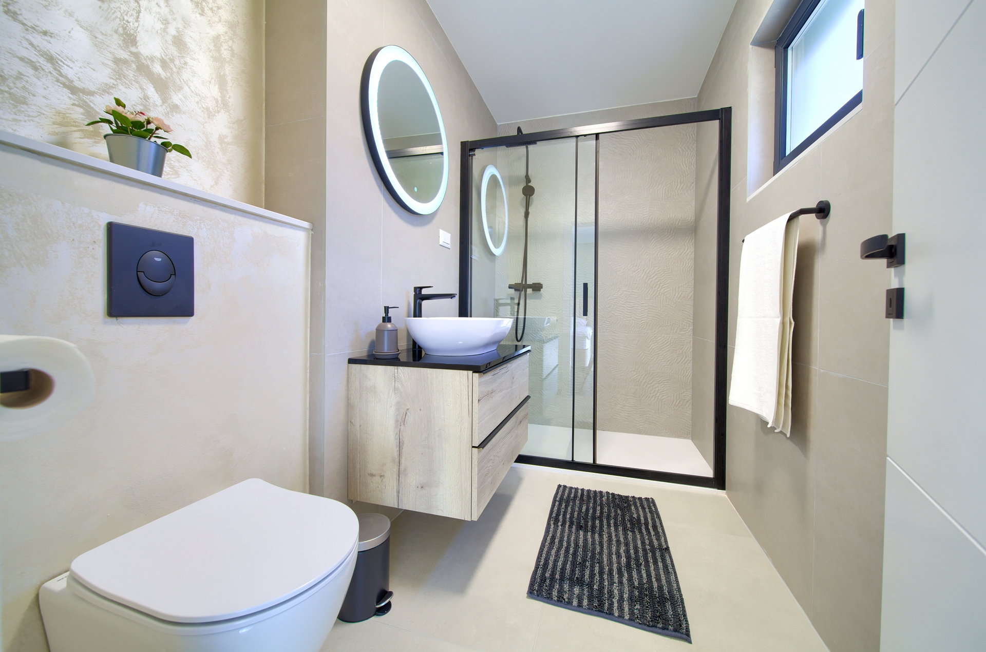 Luxury Villa Equinox with Heated Pool