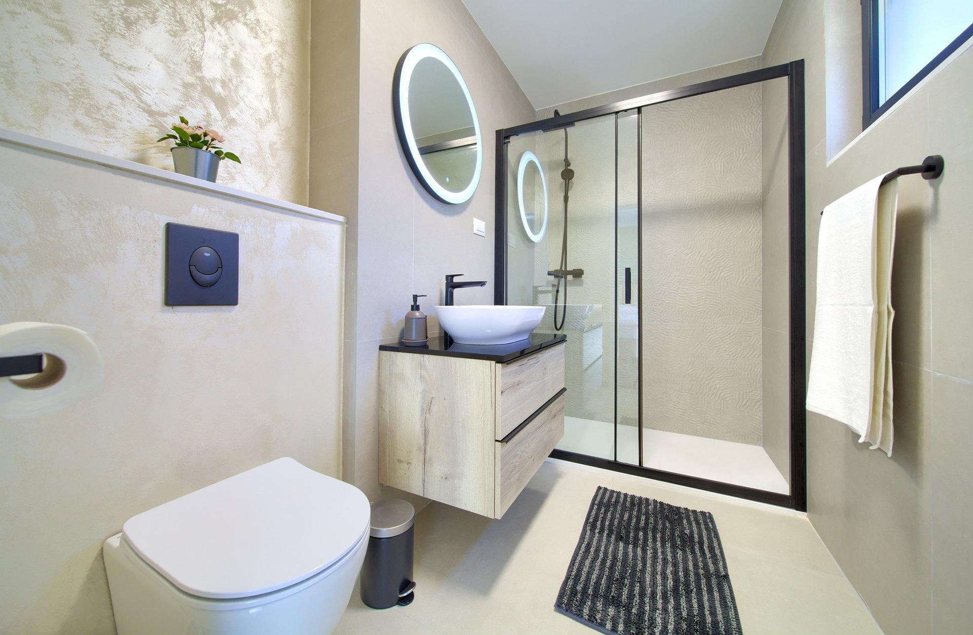 Luxury Villa Equinox with Heated Pool