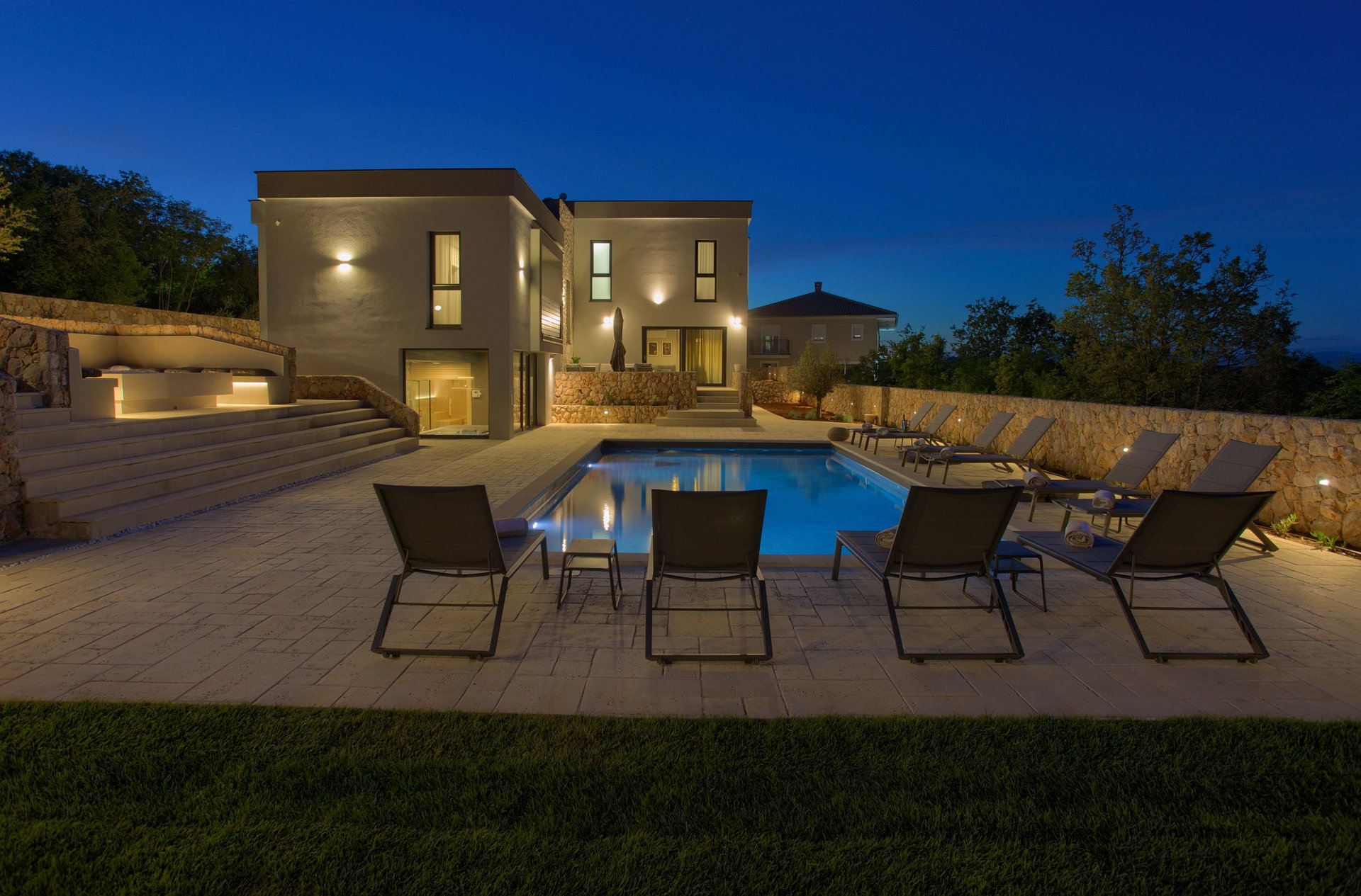 Luxury Villa Equinox with Heated Pool