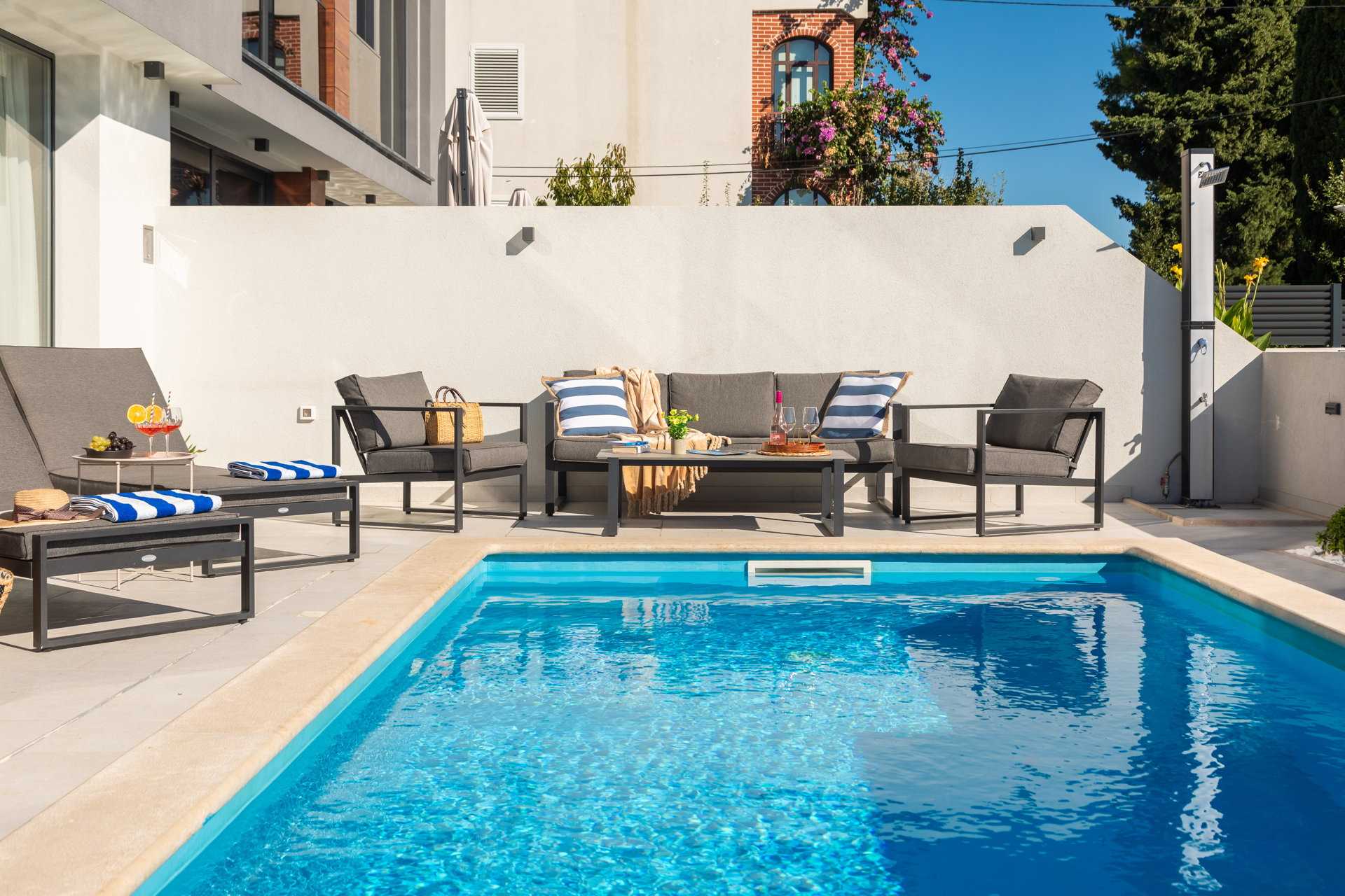 Luxury Villa Lux with Heated Pool