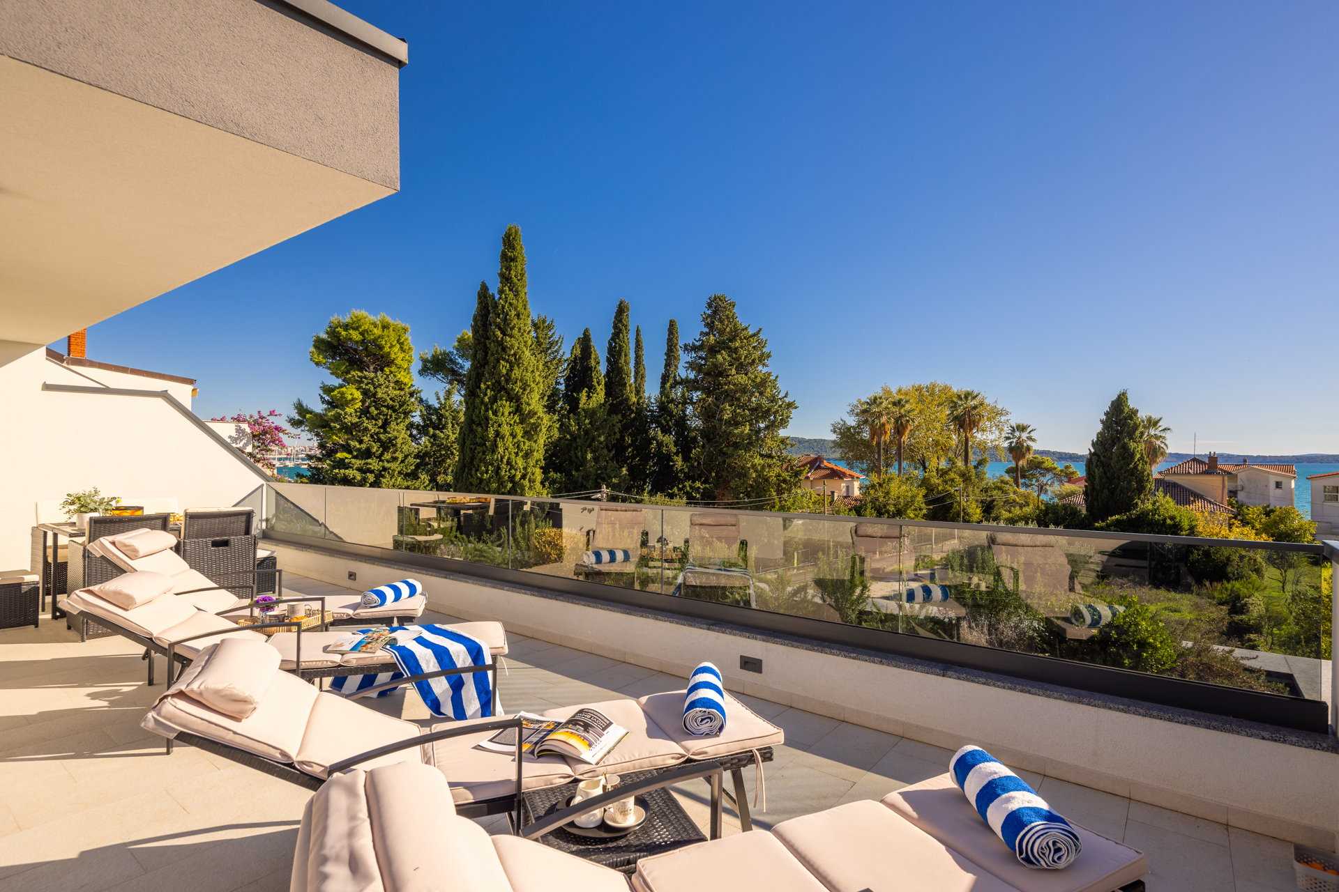 Luxury Villa Lux with Heated Pool