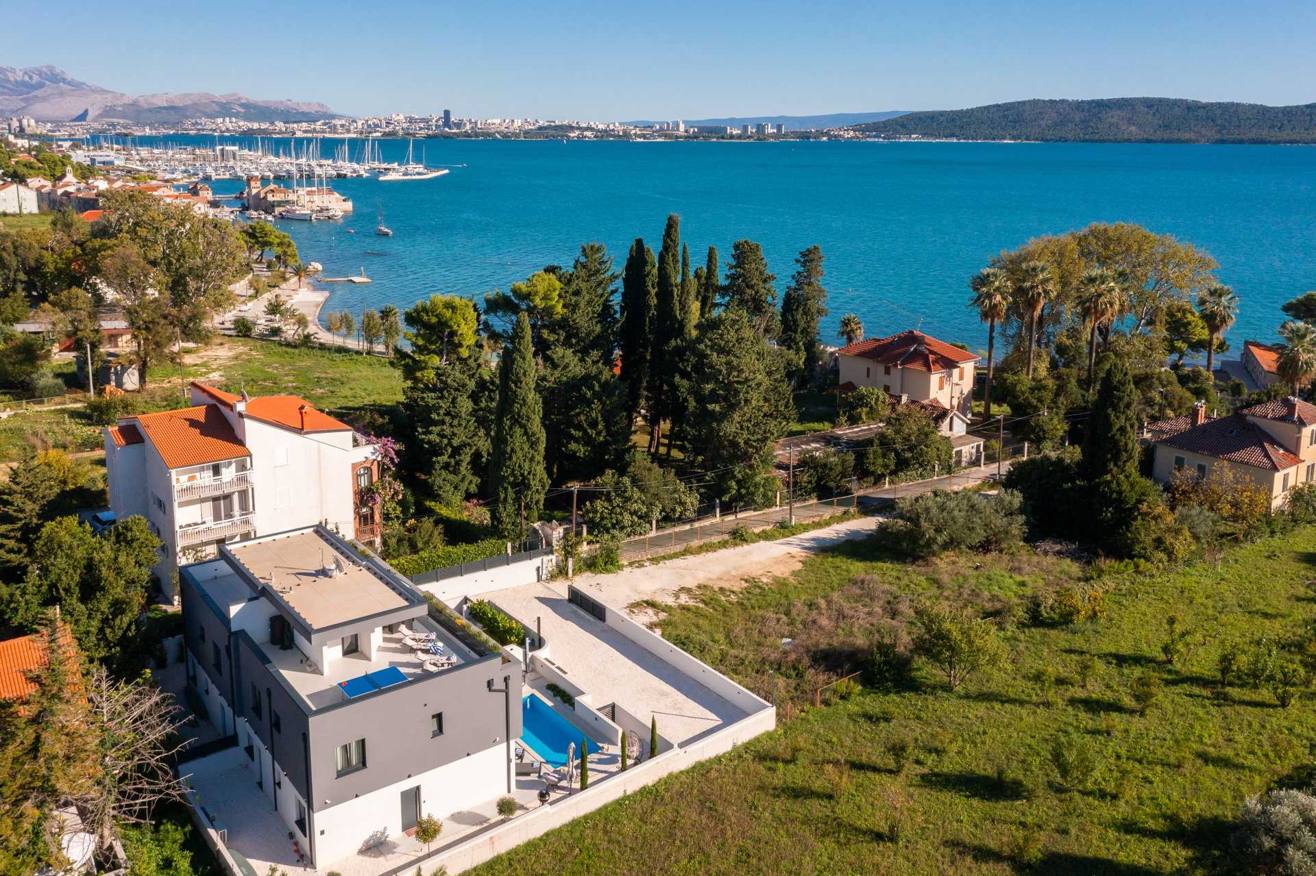 Luxury Villa Lux with Heated Pool