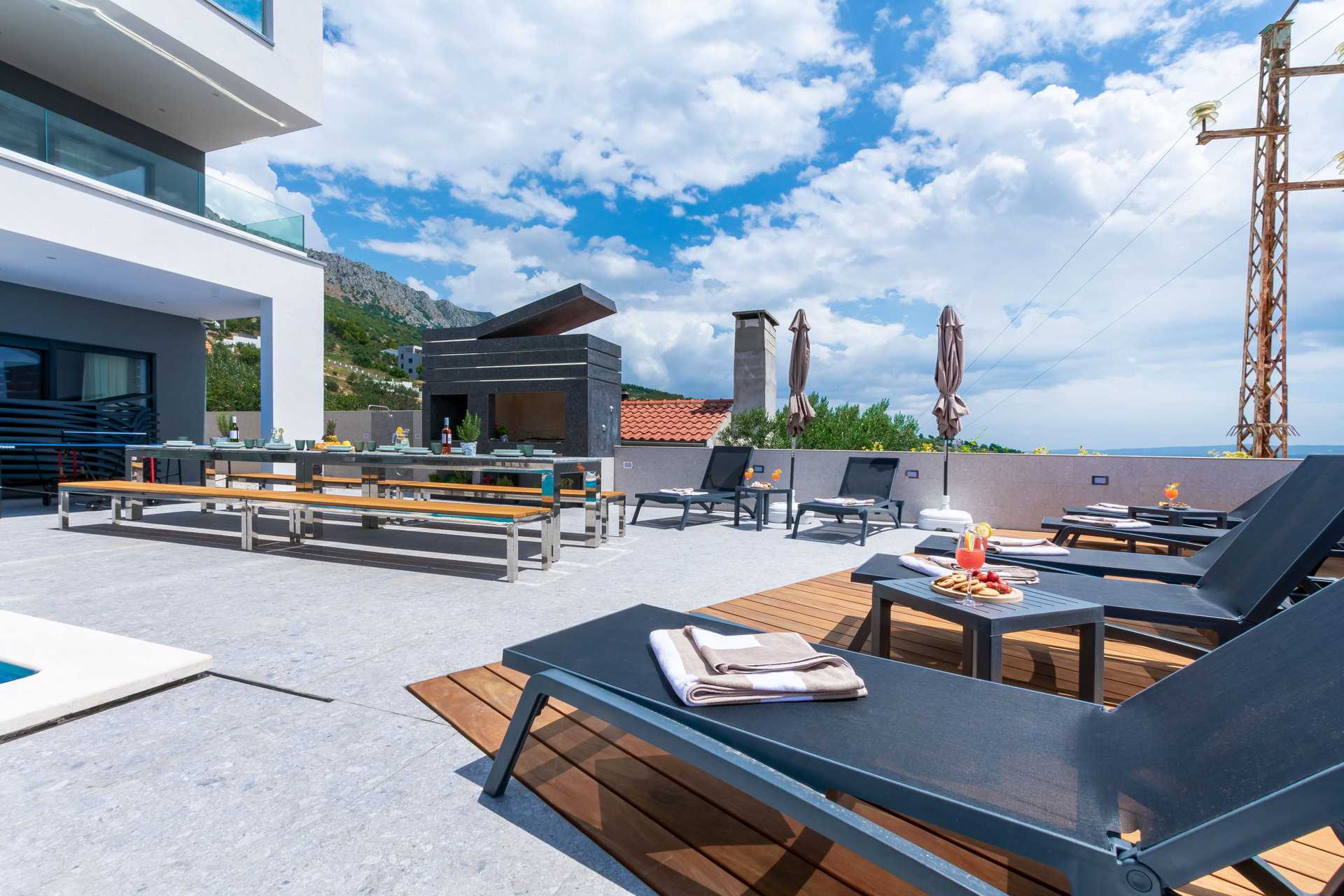 Luxury Villa Grande Aria with Pool