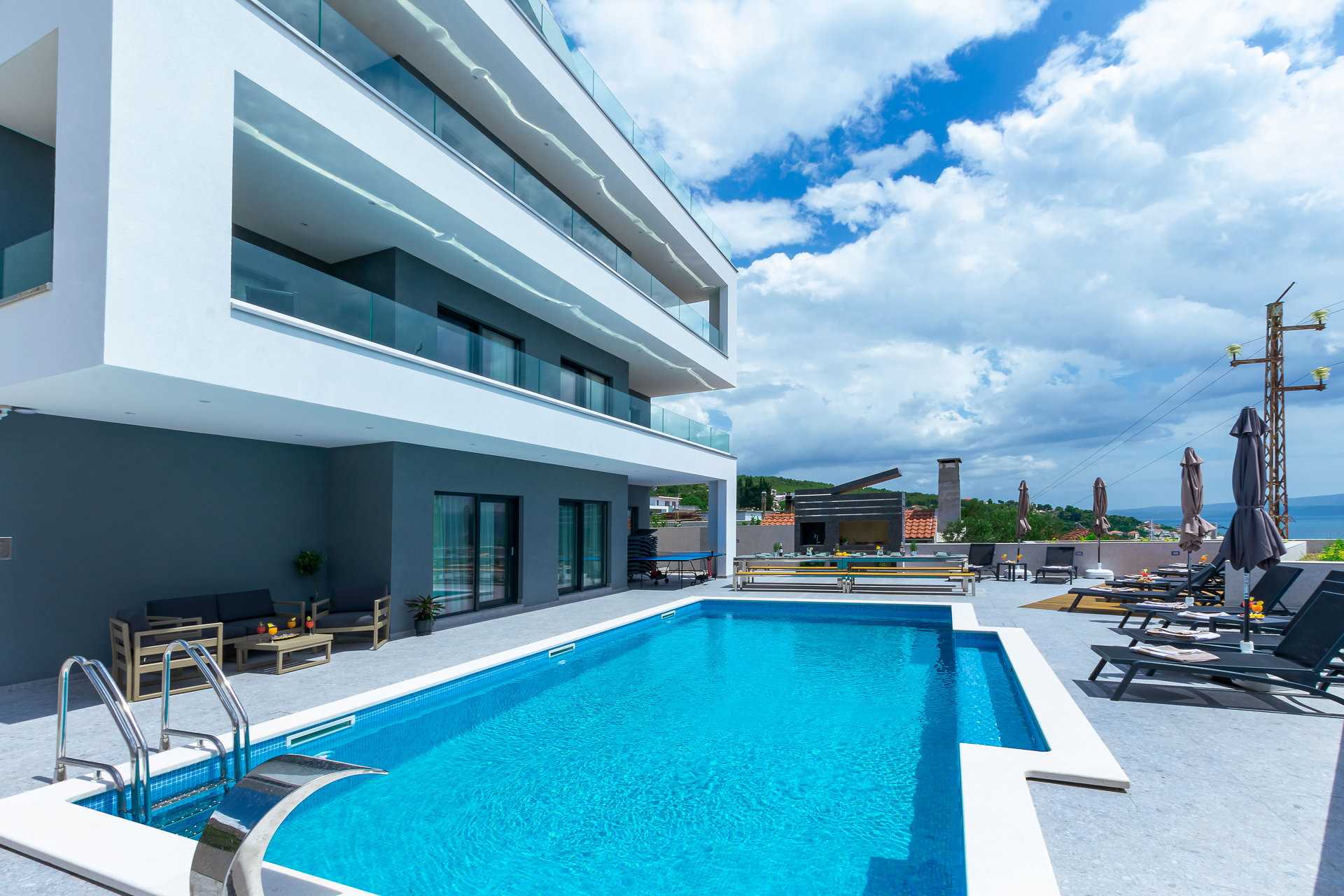 Luxury Villa Grande Aria with Pool