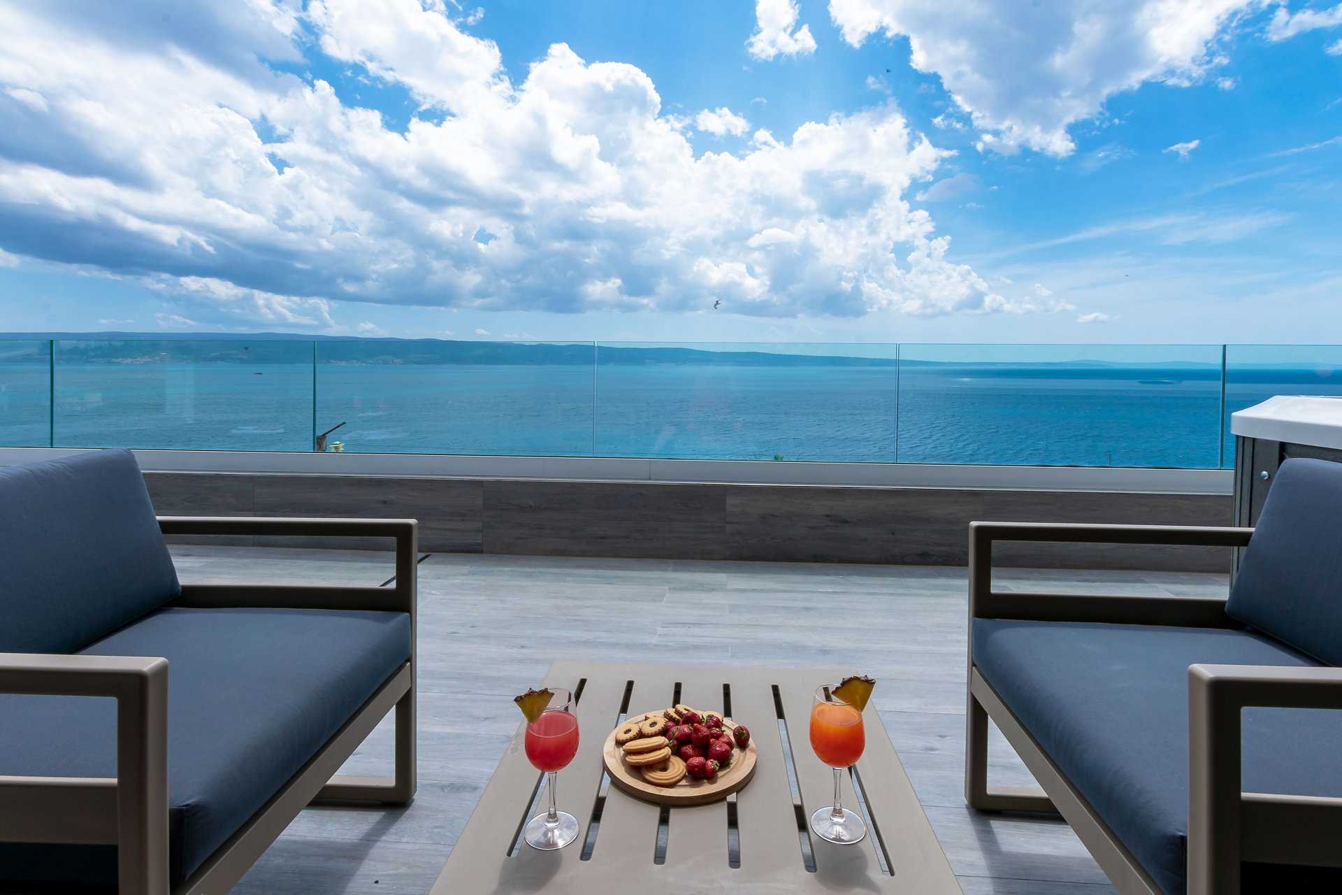 Luxury Villa Grande Aria with Pool