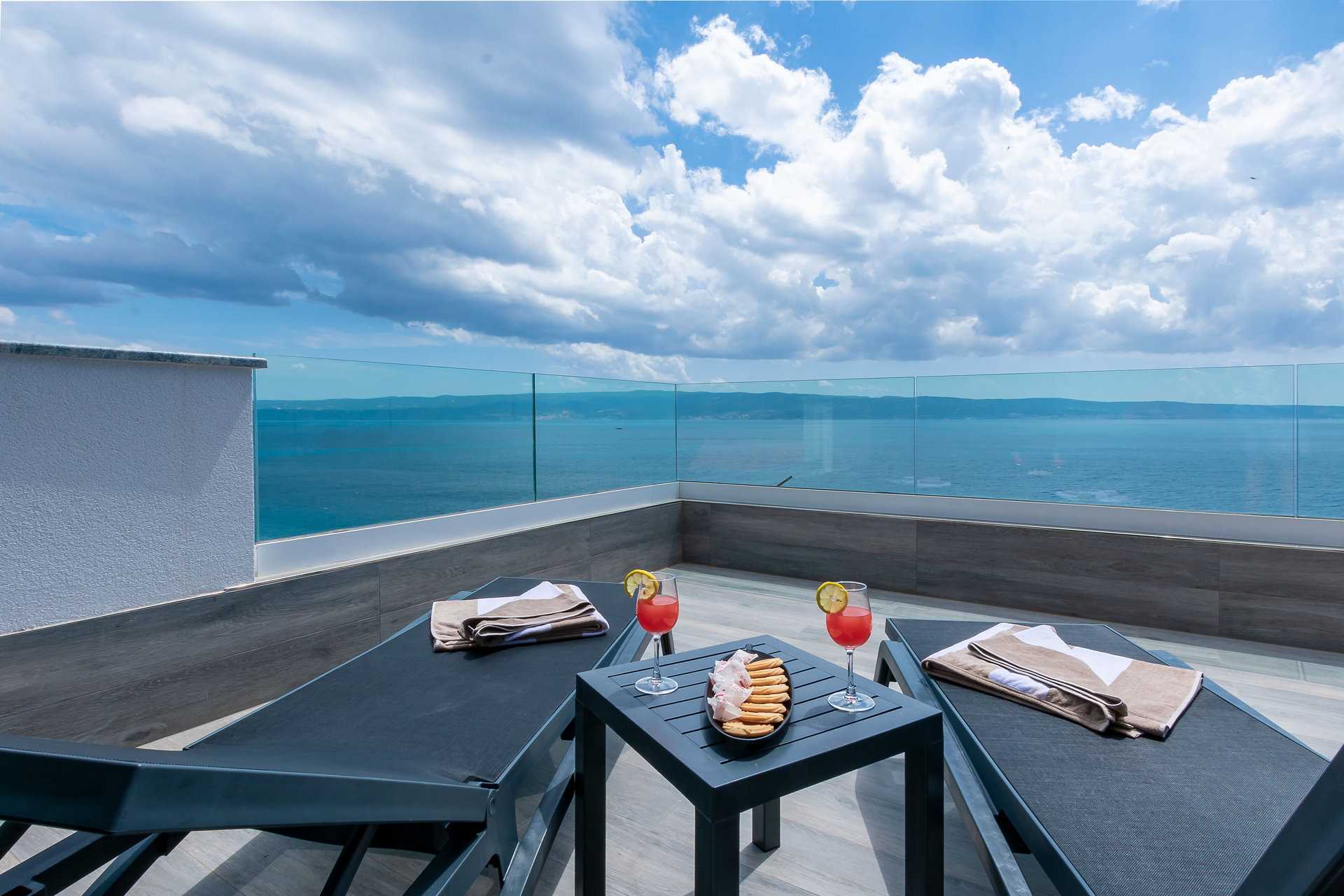 Luxury Villa Grande Aria with Pool