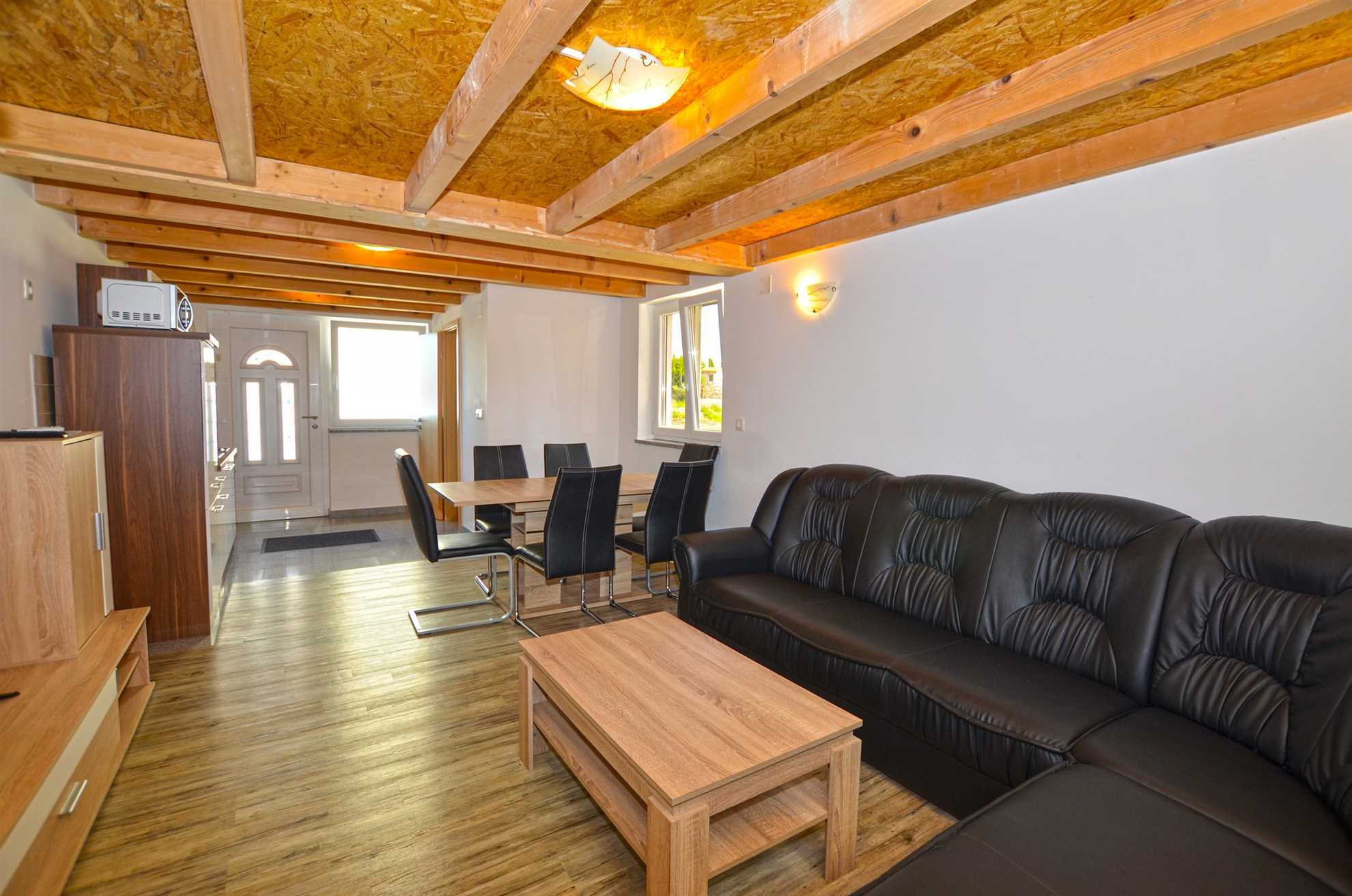 Adria Apartment 1 with shared Pool