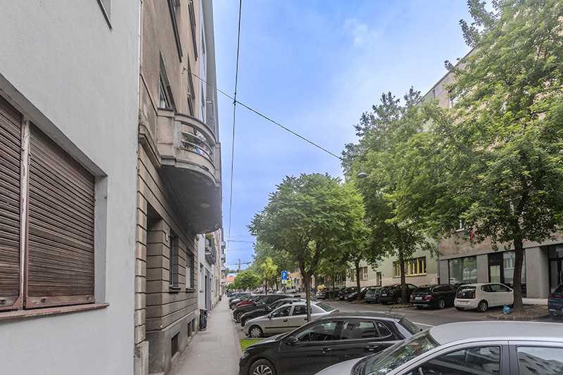 ** Bau-Bau Zagreb