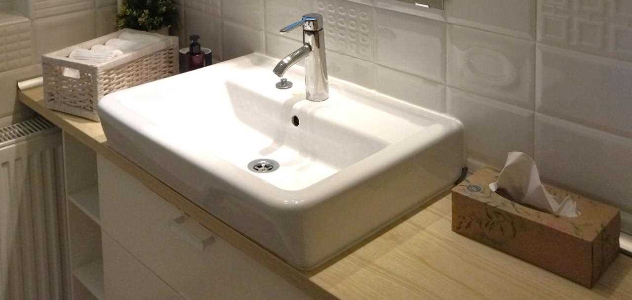 ** Tesa deLight Apartment