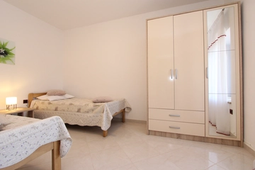 Two-Bedroom Apartment for 4 in Rovinj