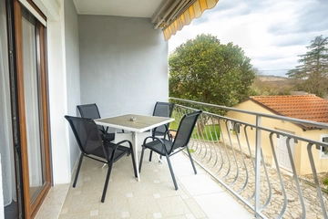 Two-Bedroom Apartment with Pool in Kanfanar