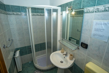 Two-Bedroom Apartment with Pool in Kanfanar