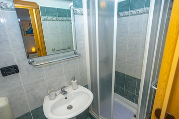 Two-Bedroom Apartment with Pool in Kanfanar