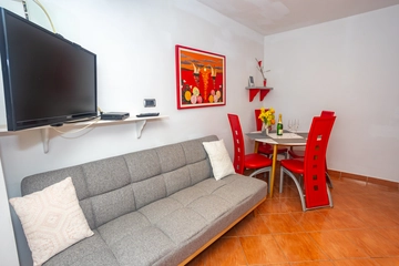 Two-Bedroom Apartment in Kanfanar with Shared Pool