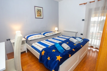 Two-Bedroom Apartment in Kanfanar with Shared Pool