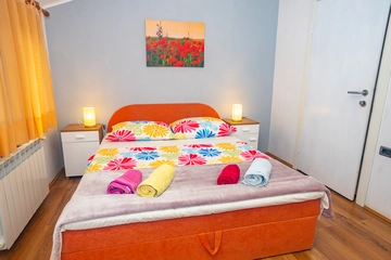 Two-Bedroom Apartment in Kanfanar with Shared Pool