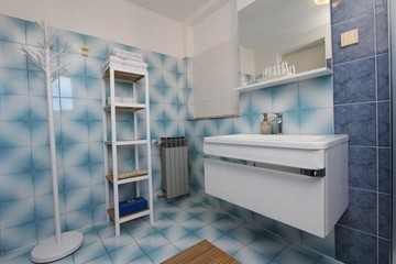 Apartment with Parking in Rovinj for 3 Guests