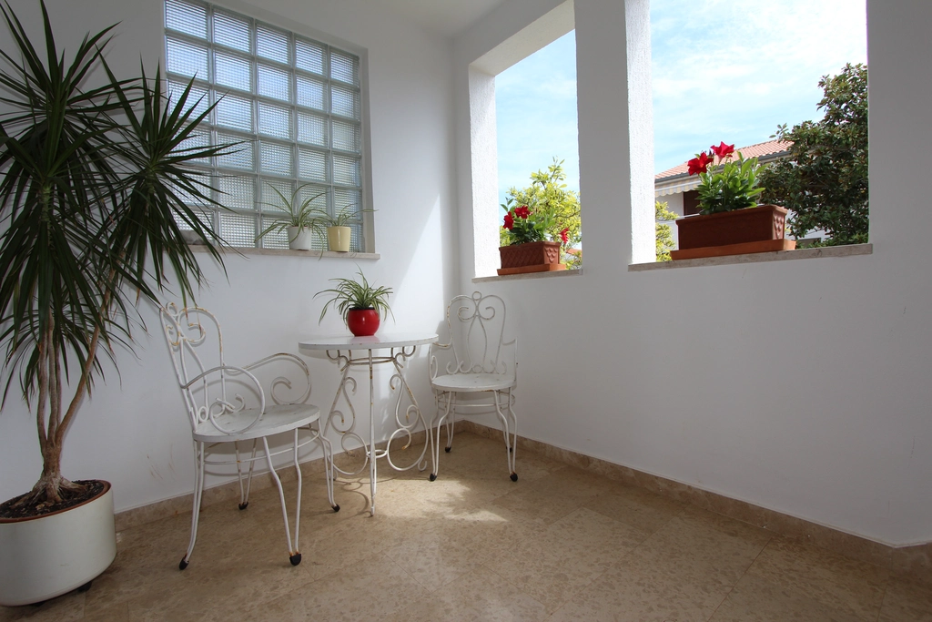 Apartment with Parking in Rovinj for 3 Guests