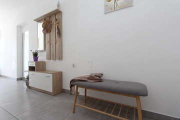 Rovinj Apartment for 2 with Parking