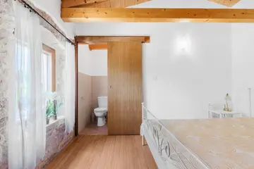 Milotski Breg Holiday House with Pool