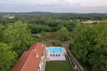 Milotski Breg Holiday House with Pool