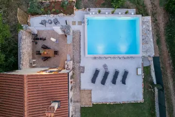 Milotski Breg Holiday House with Pool