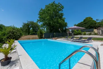 Milotski Breg Holiday House with Pool