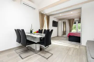 Holiday House in Rovinj for 4 Guests