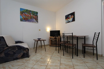 Ground-Floor Apartment with Terrace in Rovinj