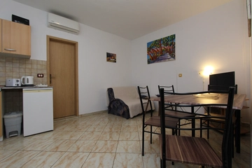 Ground-Floor Apartment with Terrace in Rovinj