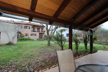 Ground-Floor Apartment with Terrace in Rovinj