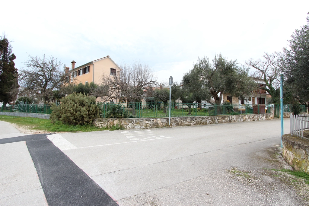 Ground-Floor Apartment with Terrace in Rovinj