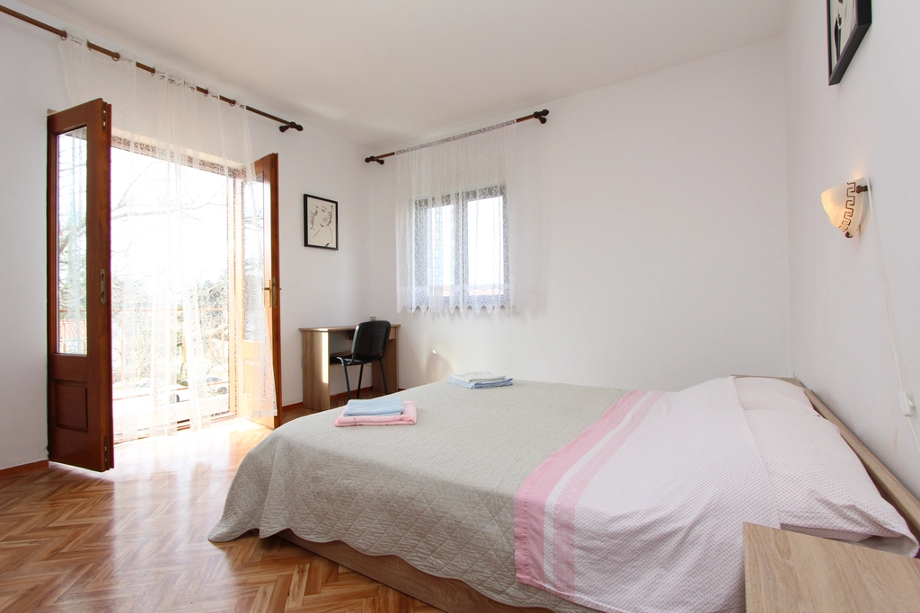 Three-Bedroom Apartment in Rovinj for 6