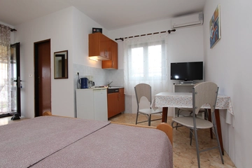 Studio in Rovinj with Balcony and Parking