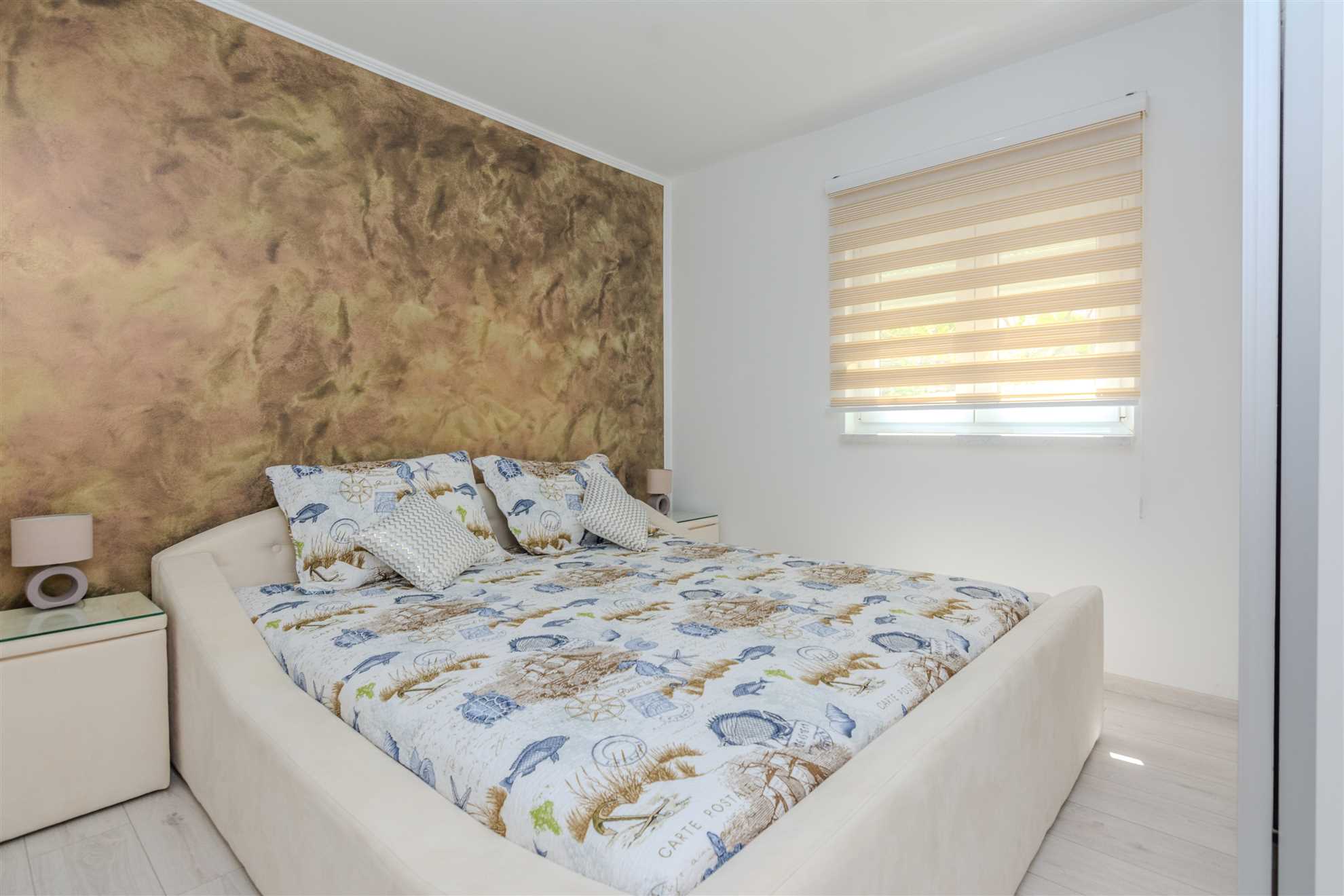 Directly on beach | apartment ideal for family | for 4-6 persons | luxurious and modern