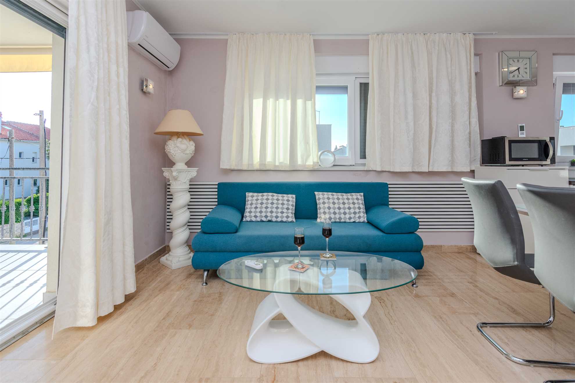 4 stars apartment | 200 m from beach | luxurious for 4-6 persons | fully equipped