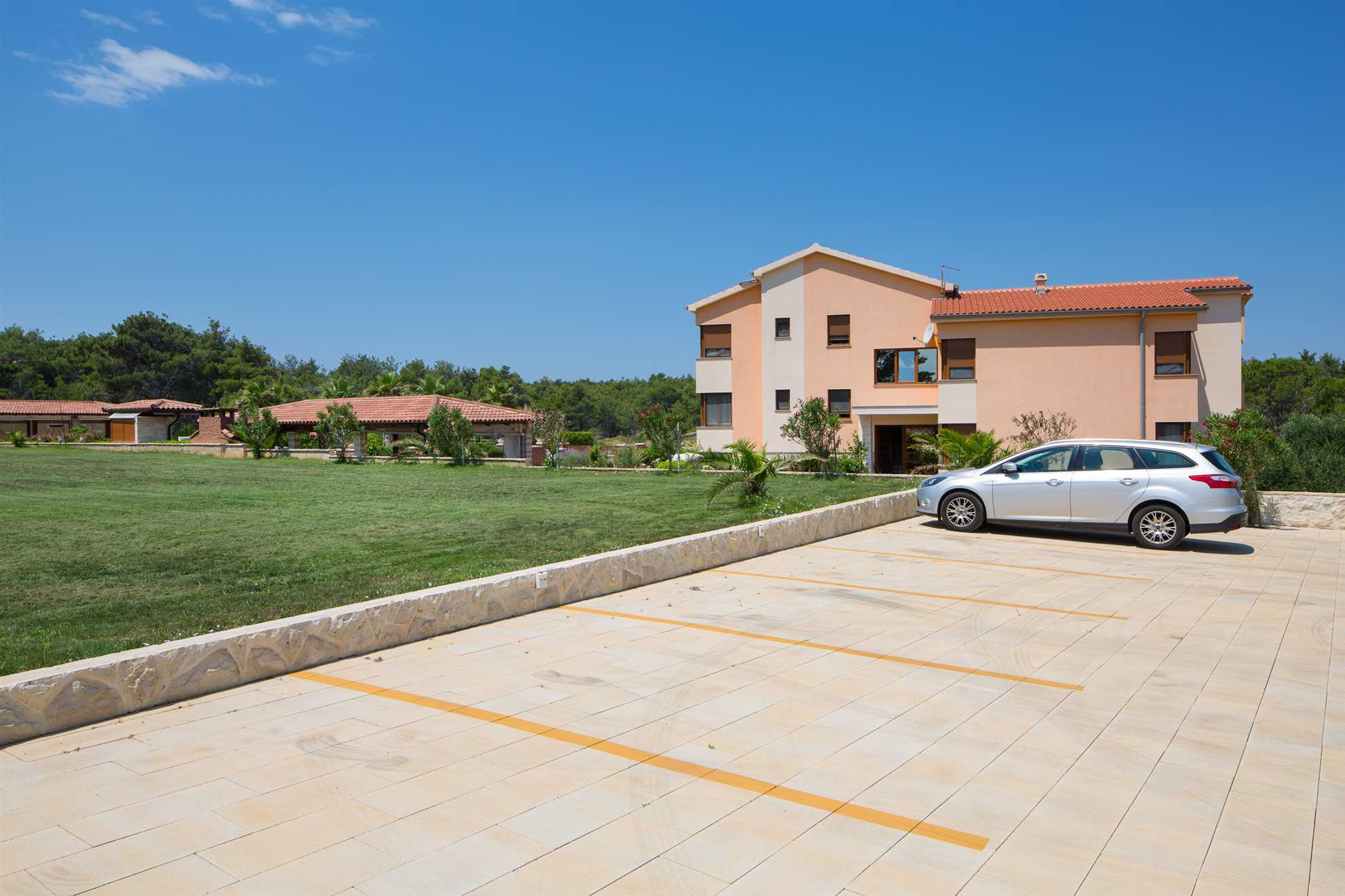 DeLux Villa - 6 apartmana | Bazen | 20-28 per
