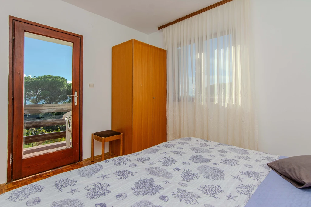 Apartment with Sea-View Balcony in Privlaka