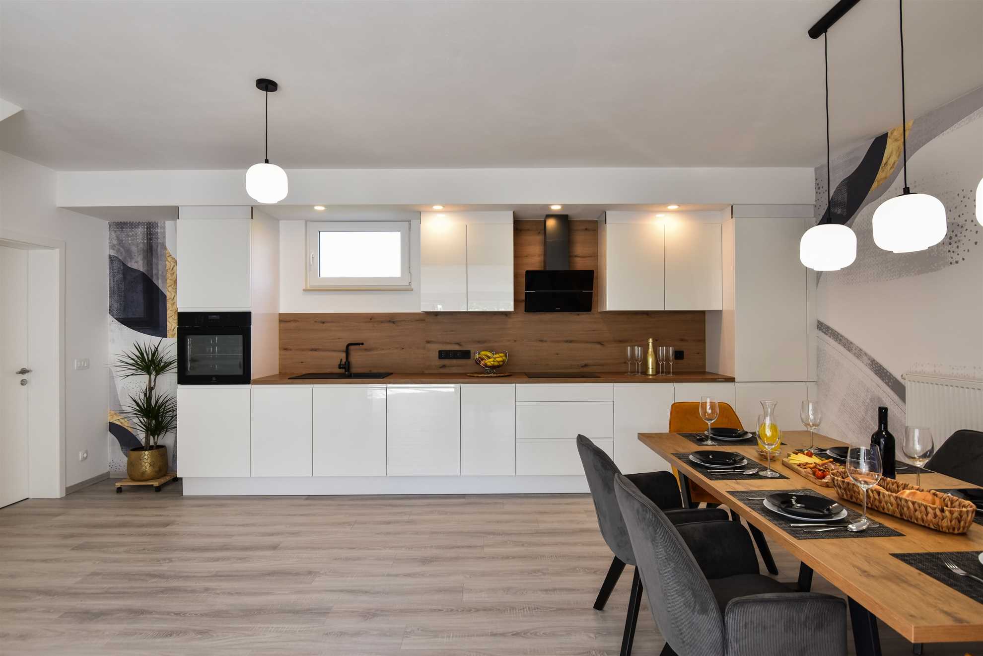 Kuća za odmor | Jacuzzi | Za 6 osoba | Novo i moderno uređeno