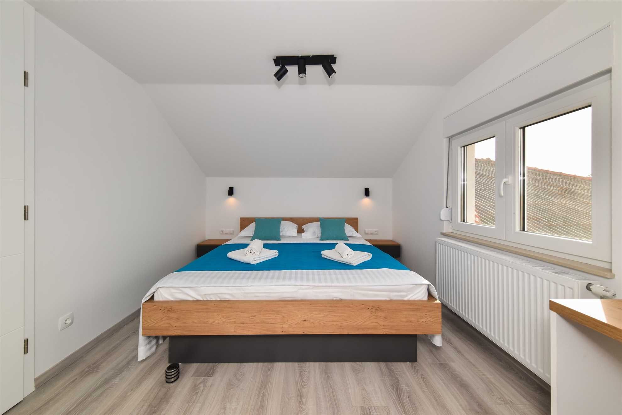 Kuća za odmor | Jacuzzi | Za 6 osoba | Novo i moderno uređeno