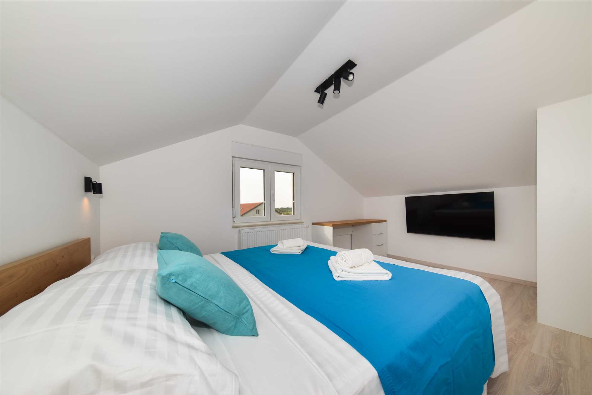 Kuća za odmor | Jacuzzi | Za 6 osoba | Novo i moderno uređeno