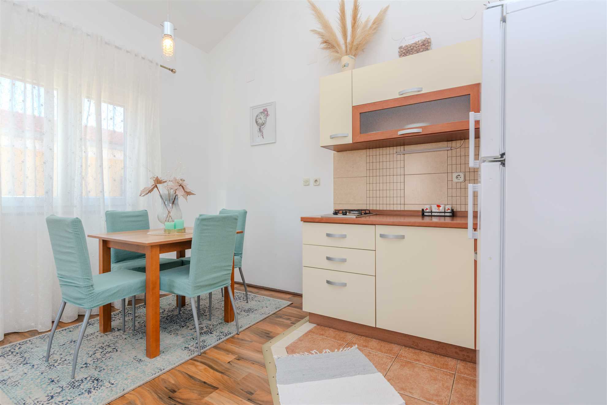 Apartment | up to 4 persons | Air conditioning, satellite TV and Wi-Fi