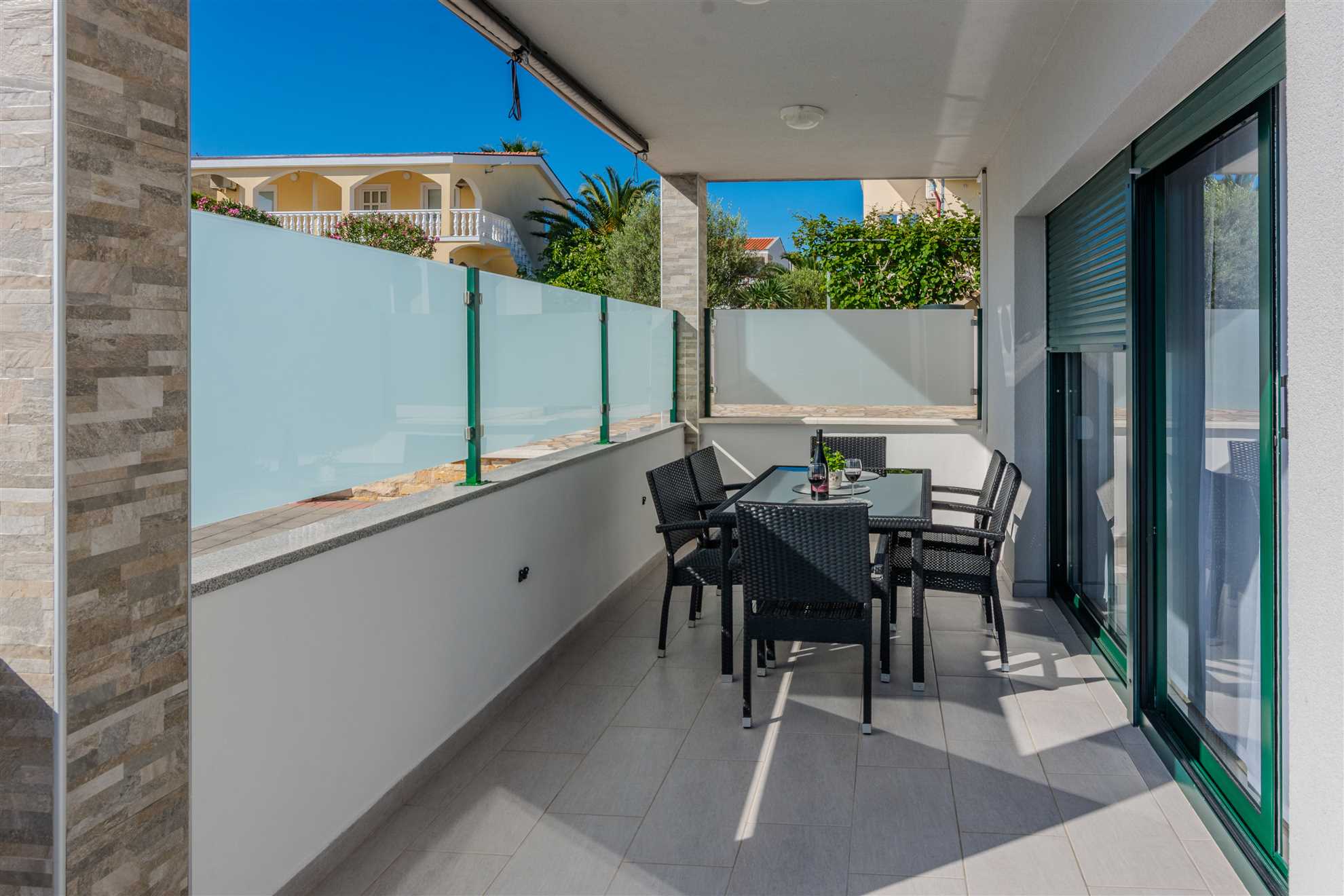 Apartment in a quiet area | for 2-4 persons | 200 m from the sea