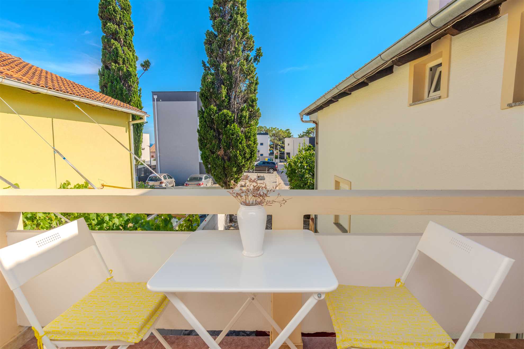 Partial sea view | 150 m from the sea | for 2-4 persons